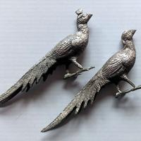 N.2 STATUETTE in PELTRO VINTAGE Coppia di Pavoni