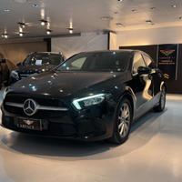 MERCEDES CLASSE A 180 D 116CV - 2019