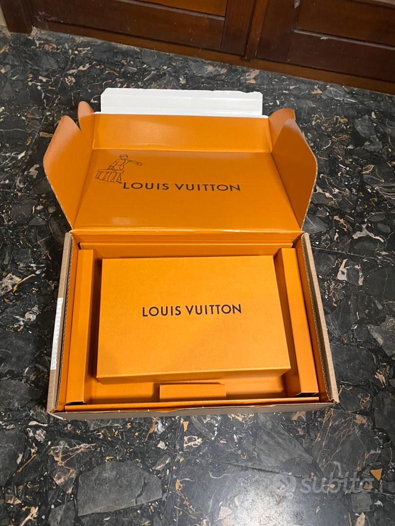 Pantaloncini Louis Vuitton REPS - Abbigliamento e Accessori In vendita a  Venezia