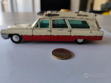 Anni '60. Mod. Amb. DINKY TOYS Superior Rescuer