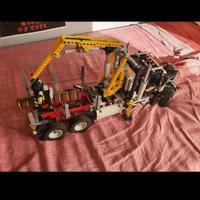 lego technic camion porta legna 