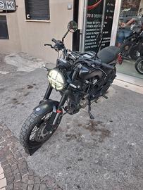 Husqvarna Svartpilen 125
