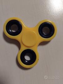 fidget spinner giallo 