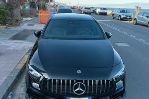 Mercedes classe A (allestimento A45S)