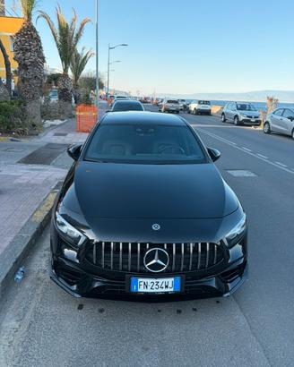 Mercedes classe A (allestimento A45S)