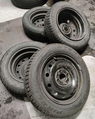 Gomme Pirelli Termiche 165/65 R14 + Cerchi