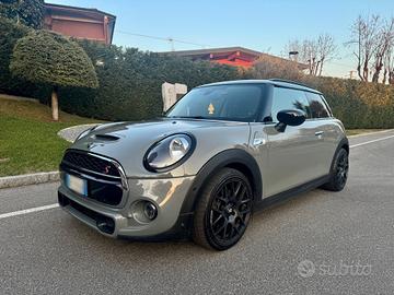 Mini cooper S AUTO