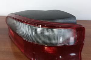 Fanale posteriore destro Citroen Saxo con retro fu