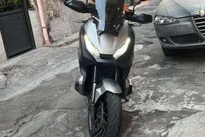 X-Adv 750