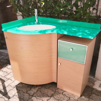 Mobili bagno sospesi