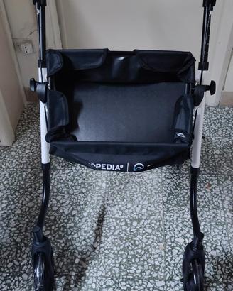 Deambulatore Moretti rolator mopedia sole