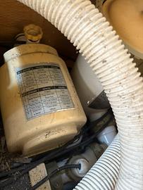 Motore con filtro per piscina