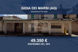 Immobile in asta di 334 m² con box auto a Gioia de