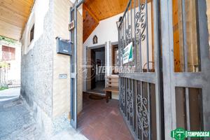 Casa Semi indipendente