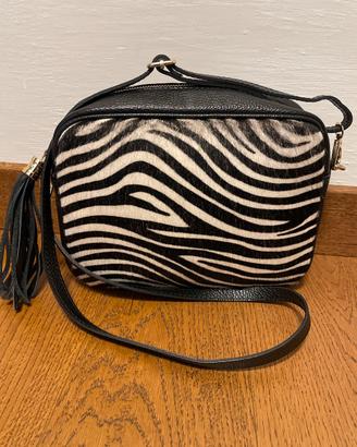 Borsa nera in pelle