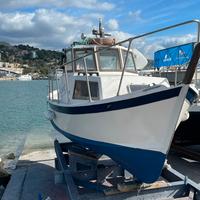 Barca gozzo pilotina