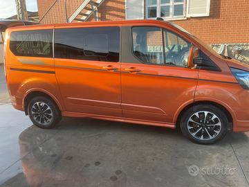 Ford tourneo custom sport