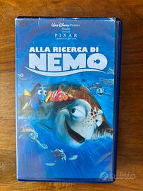VHS ALLA RICERC DI NEMO 2004 WALT DISNEY