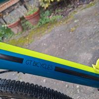 GT BICYCLES in alluminio taglia 53 - corsa/gravel