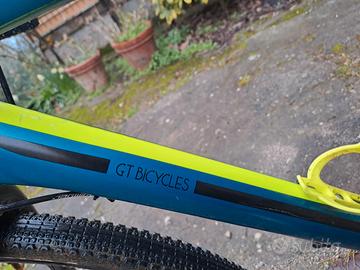 GT BICYCLES in alluminio taglia 53 - corsa/gravel