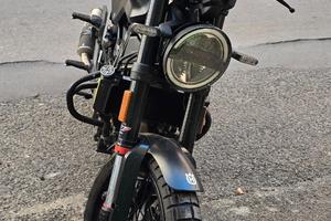 Husqvarna Svartpilen 401 - 2022