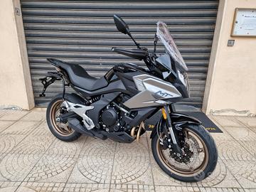CFMOTO 700 MT ABS TFT LED -- Motor's Passion --