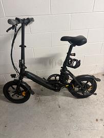 Bici elettrica pieghevole