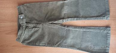  pantaloni in velluto united colors of Benetton