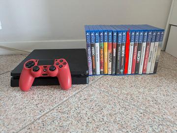 PS4 PlayStation 4 con giochi e controller