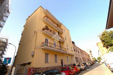3 LOCALI A SASSARI