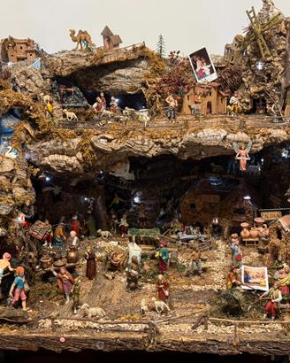 presepe artigianale in sughero multilivello
