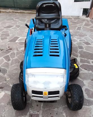 Trattorino tosaerba MTD LN 155