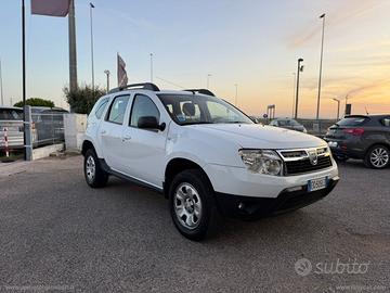 DACIA Duster 1.6 110 CV 4x2 Lauréate