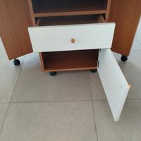 scrivania apribile con cassettiera