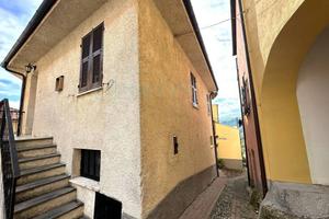 Casa indipendente di 108 m² con 5 locali a Vendone