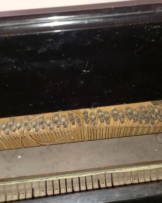 Pianoforte antico Roesler