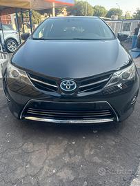 Toyota Auris berlina Lounge full Hybrid