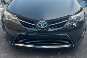 Toyota Auris berlina Lounge full Hybrid