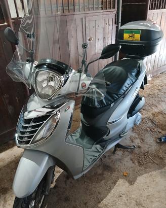 scooter Malaguti centro 160