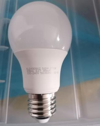 Lampadina goccia A60 Led E27 8W 806LM 2700K ELD100