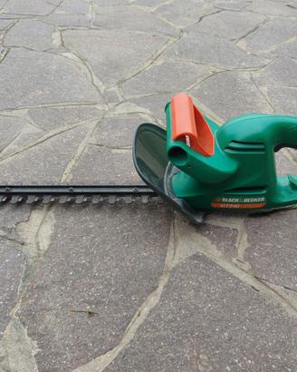 Tagliasiepi elettrico Black & Decker GT340