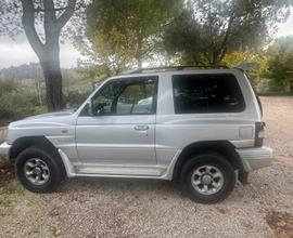 Pajero 2.5 Gls target autocarro