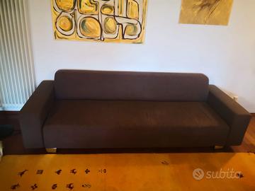 Divano 4 posti