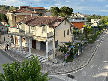 Immobili con terreno