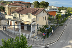 Immobili con terreno