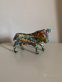 Toro mosaico colorato