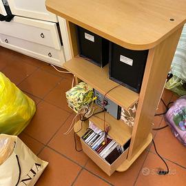 Mobiletto tv con ruote