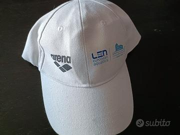 Cappello con visiera ARENA