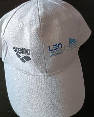 Cappello con visiera ARENA