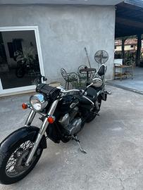 honda shadow 750